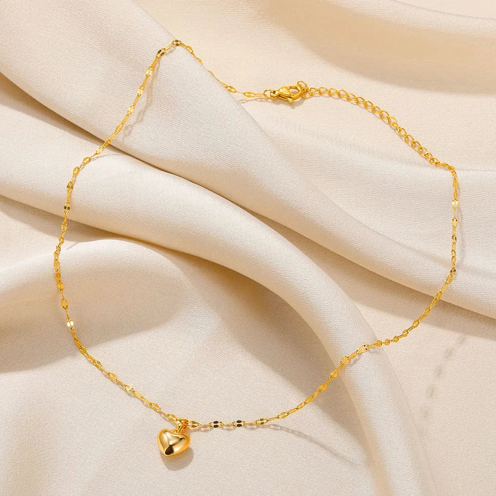 Stainless Steel Love Heart Necklace For Women 2023 New Trendy Lip Chain Simple Pendant Necklace Jewelry free shipping