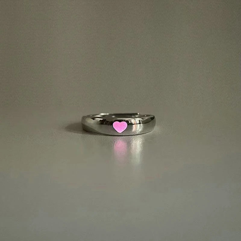 Luminous Blue Pink Light Heart Ring for Women Men Couple Fluorescent Glow In Dark Adjustable Finger Rings Fashion Jewelry Gifts